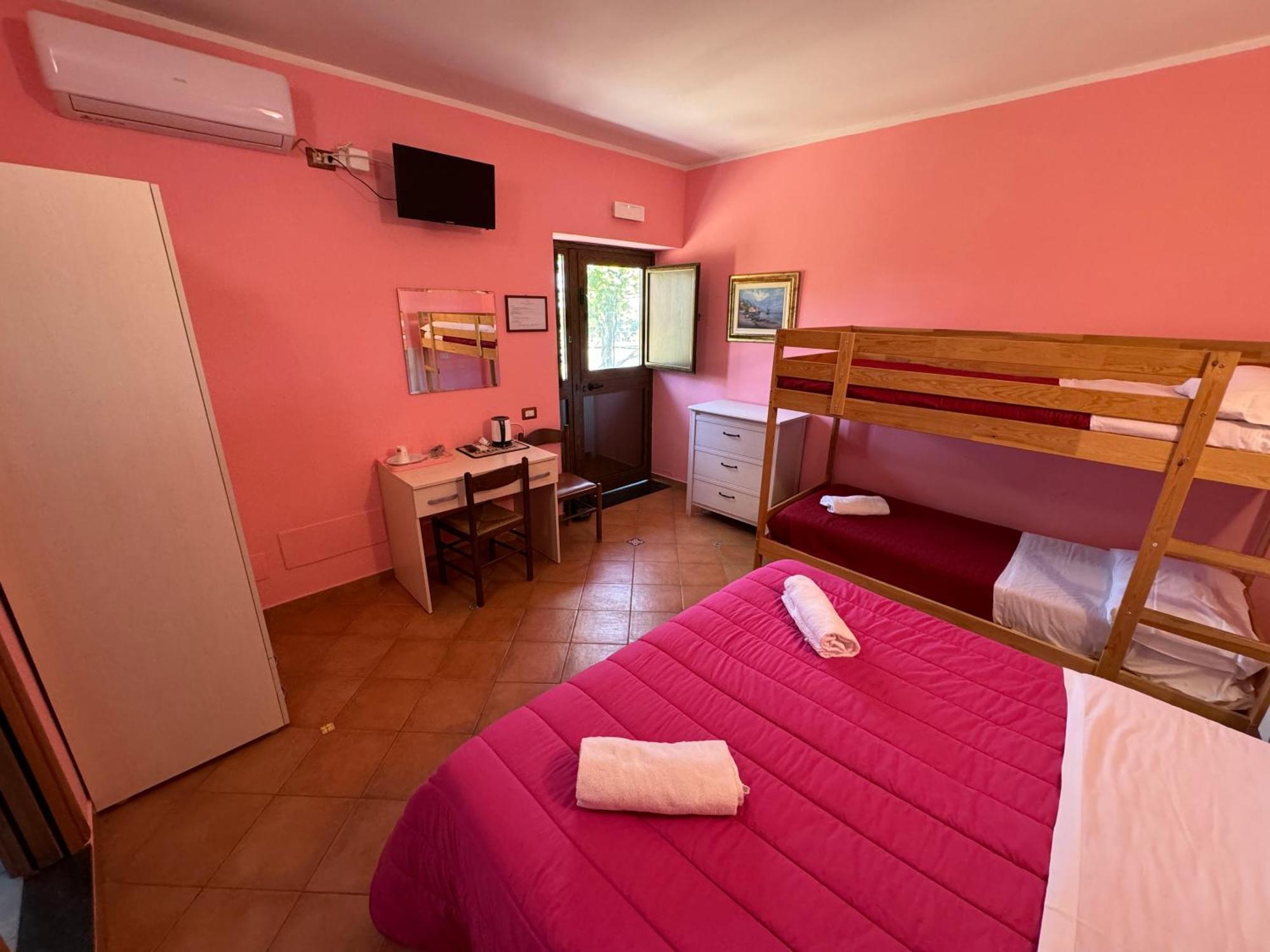 Agriturismo Piccolo Paradiso Пиано ди Соренто Екстериор снимка